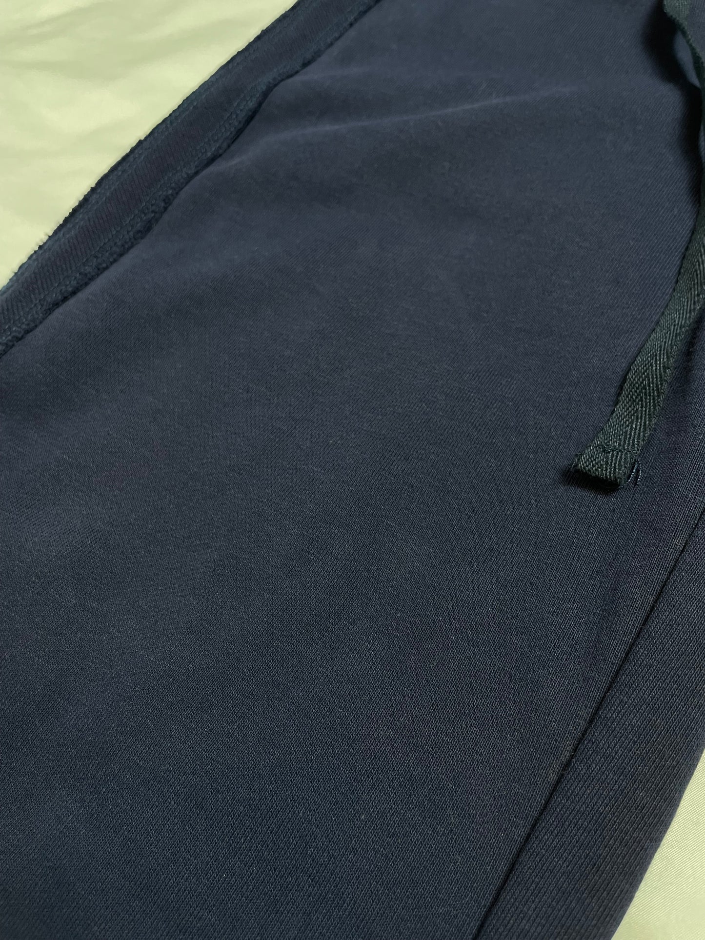 Y2K Abercrombie & Fitch Vintage Navy Cropped Sweatpants | UK 8