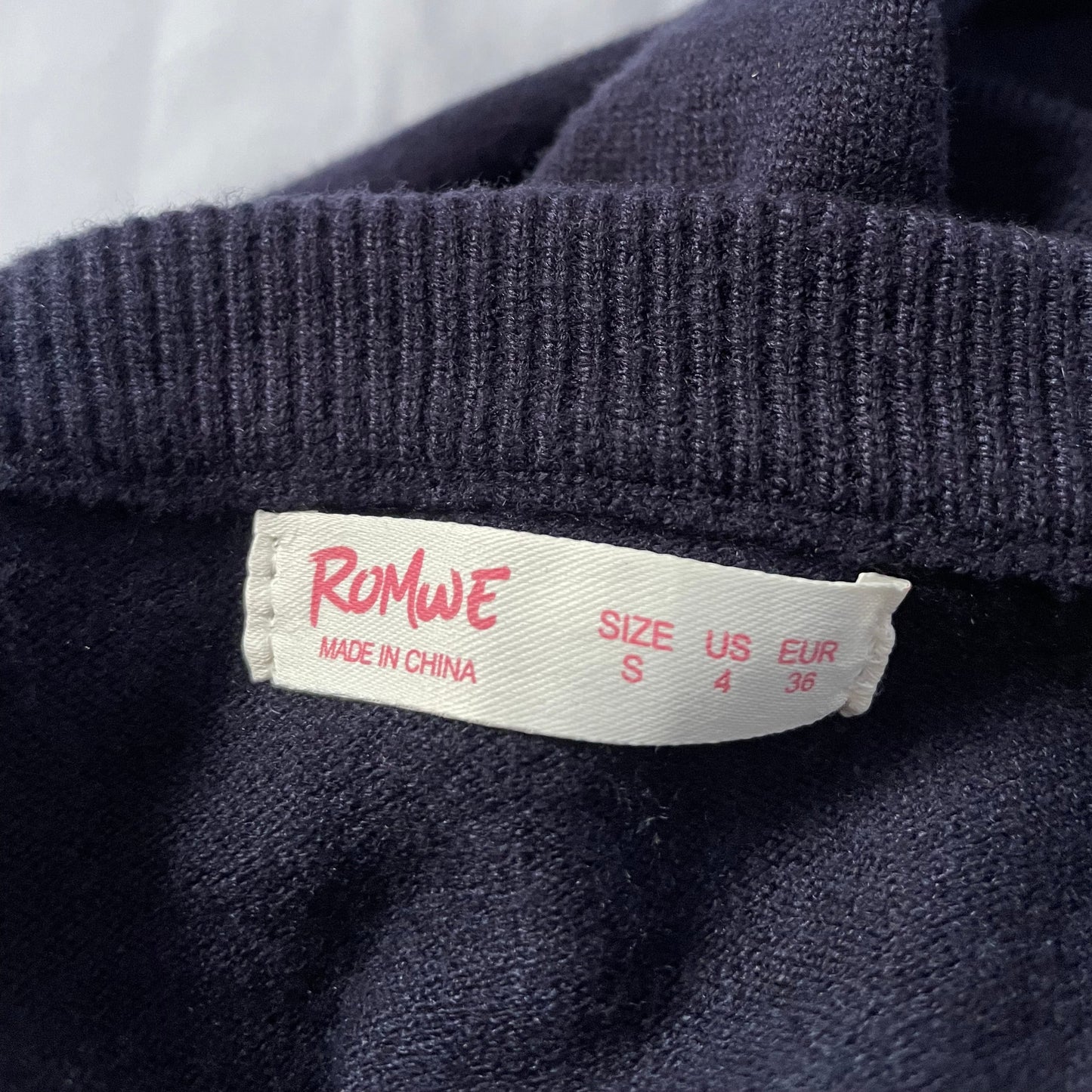 Romwe Navy Blue Argyle Cropped Cardigan | Best Fit UK 8