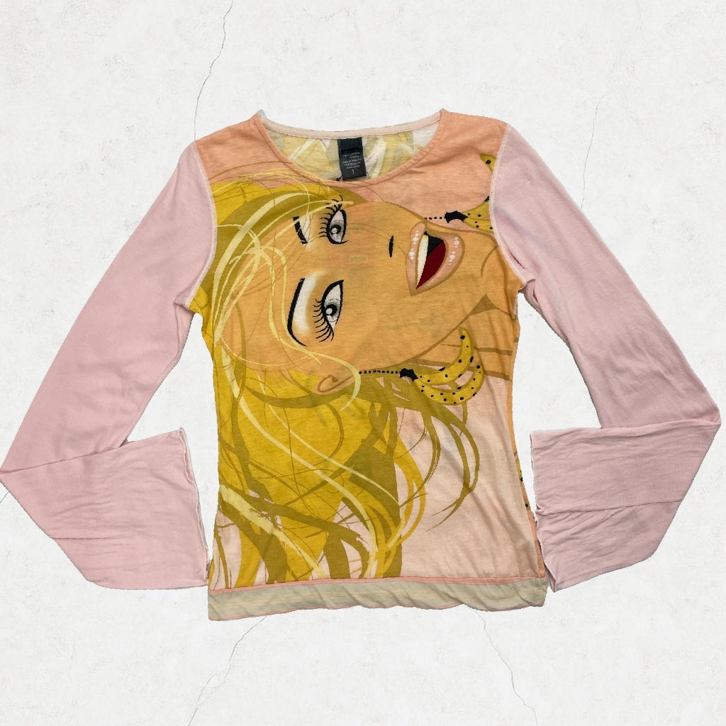 Graphic Girl in Denim - Antiga Outfit Box #4