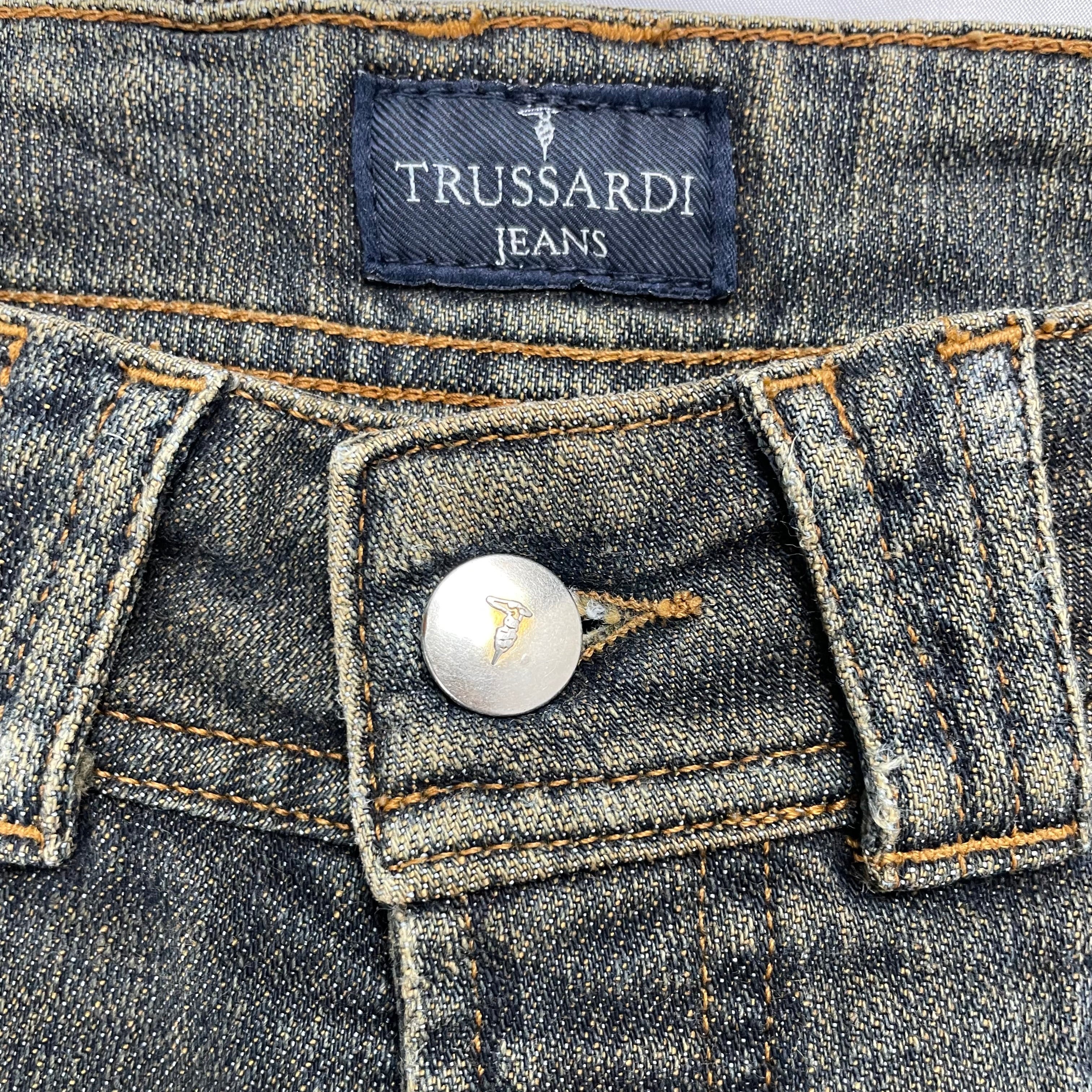 Trussardi Jeans – W28 L33 (UK 8) Low Rise Straight Leg Denim