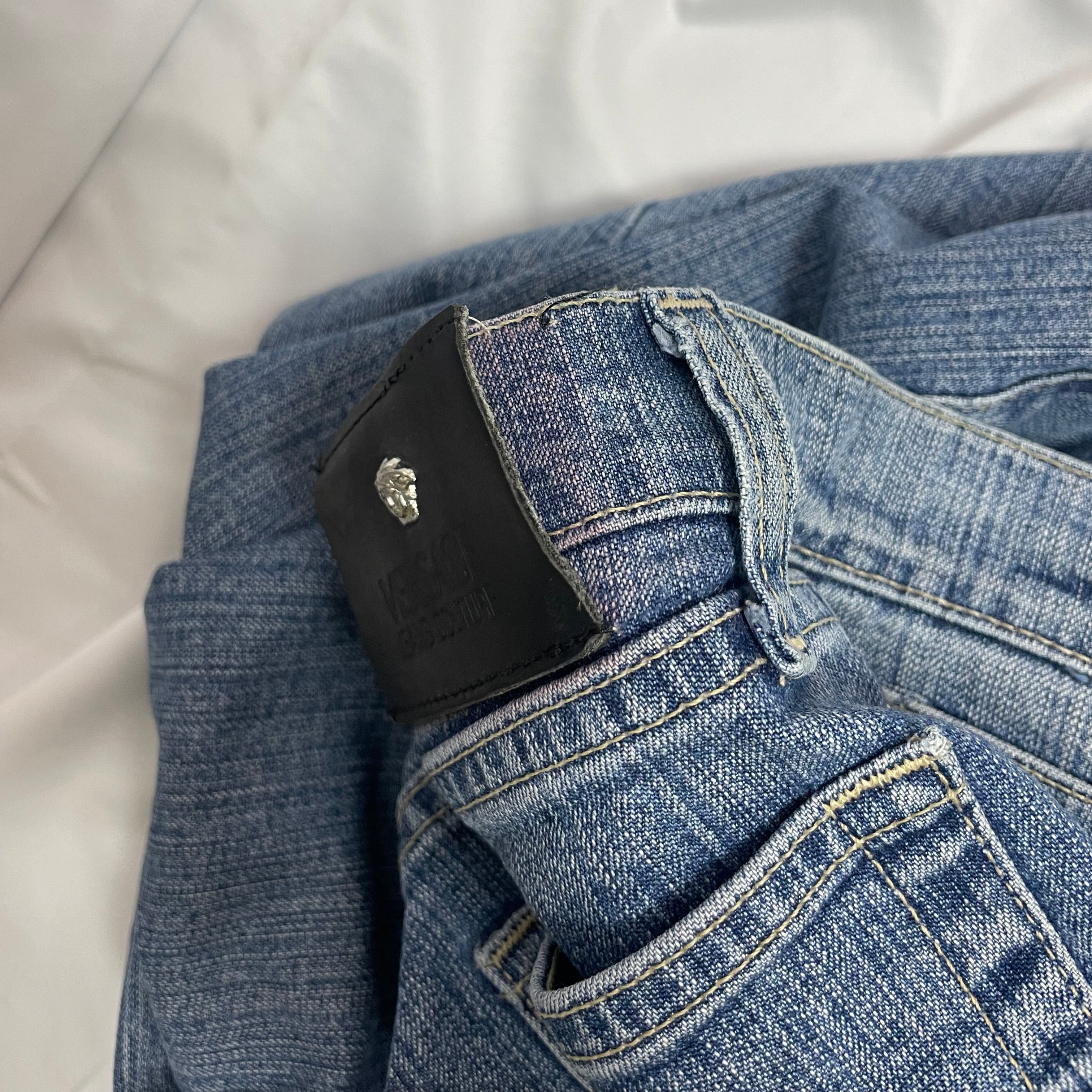 Versace Jeans Couture Vintage Made in Italy ITTIERE Light Wash Denim Jeans | W29.5 UK 8-10