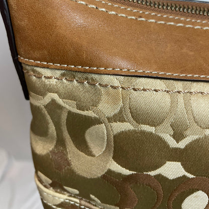 Y2K Coach Signature Jacquard Tan Shoulder Bag (E0973–F10379)