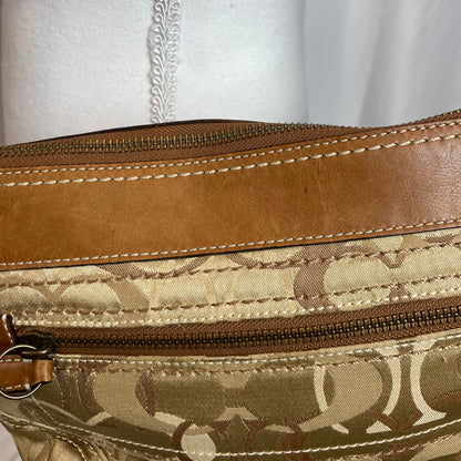 Y2K Coach Signature Jacquard Tan Shoulder Bag (E0973–F10379)