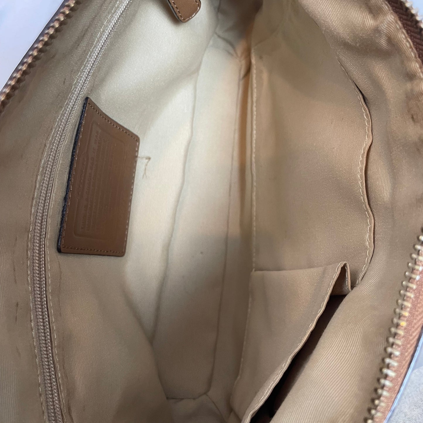 Y2K Coach Signature Jacquard Tan Shoulder Bag (E0973–F10379)