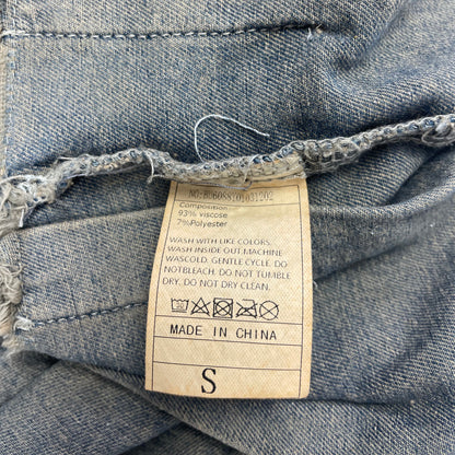 Graphic Girl in Denim - Antiga Outfit Box #4