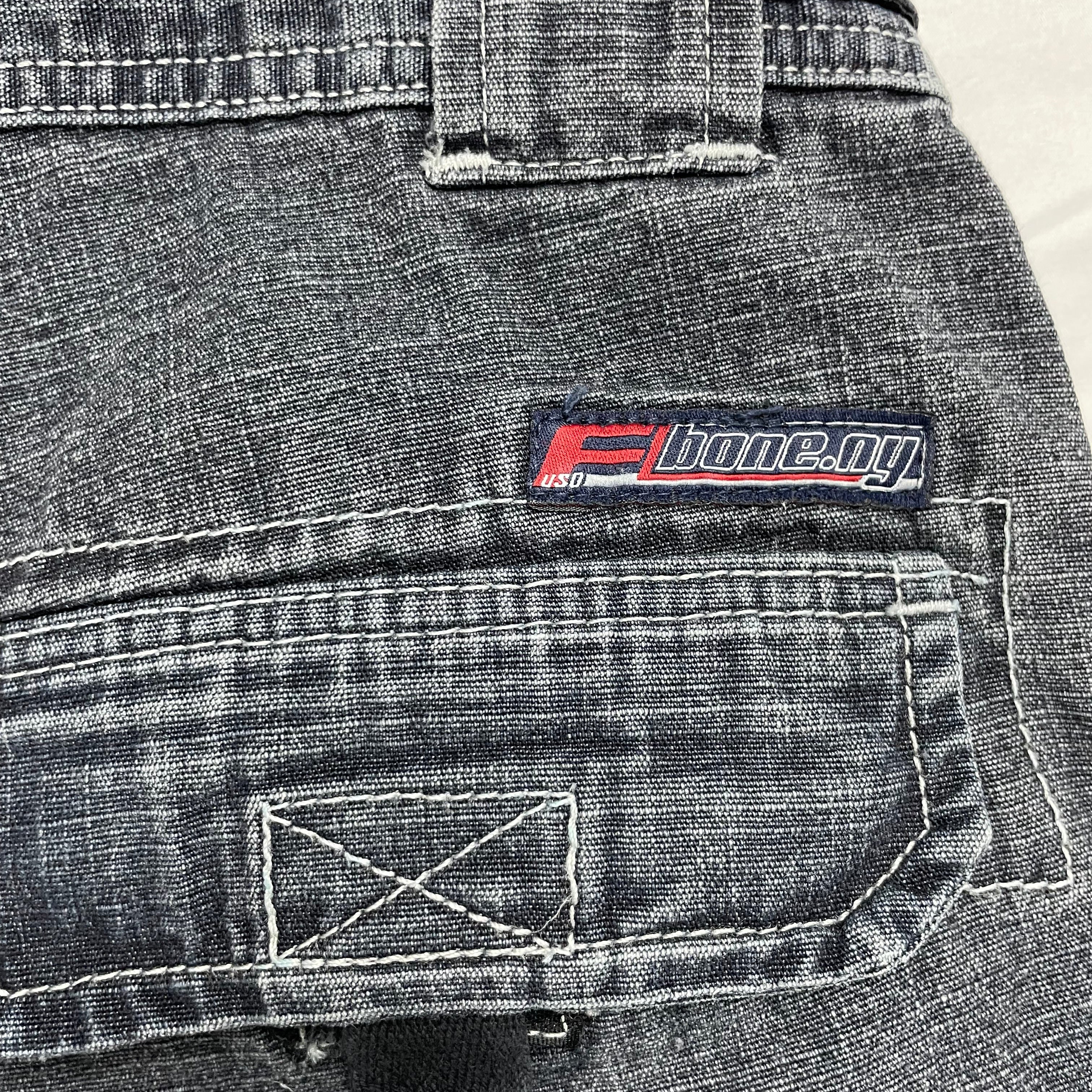 Bone.ny USA Y2K Cargo Jeans – W34 L30 (Men’s) / UK 14 (Women’s Regular Fit)