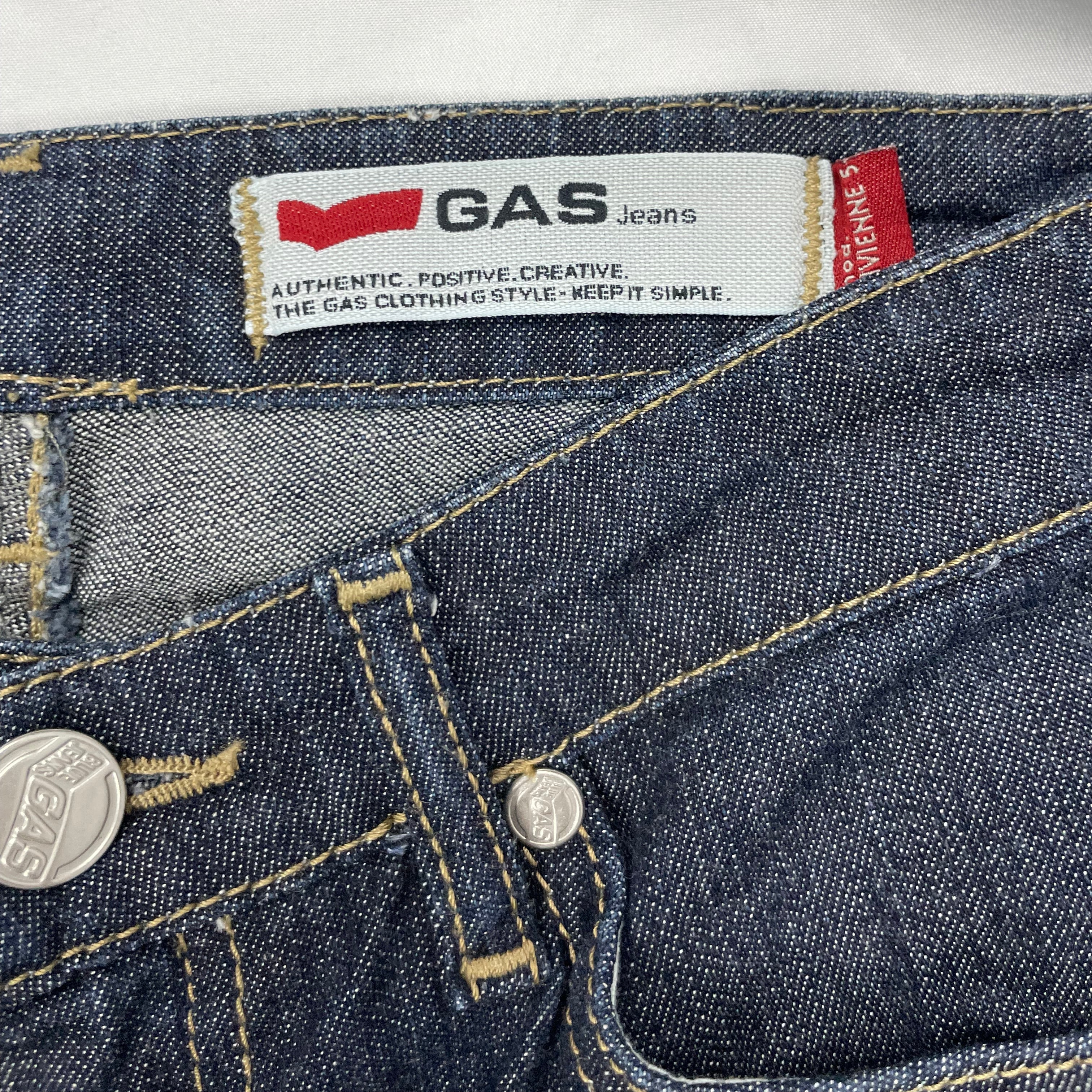 GAS Jeans Dark-Wash Bootcut - W26 (UK 4-6), Mid-Rise