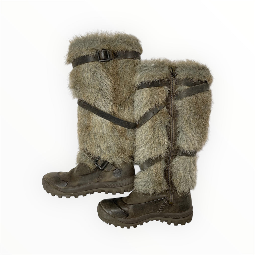 Timberland Faux Fur Buckle Winter Boots (Brown, UK 3 fit)