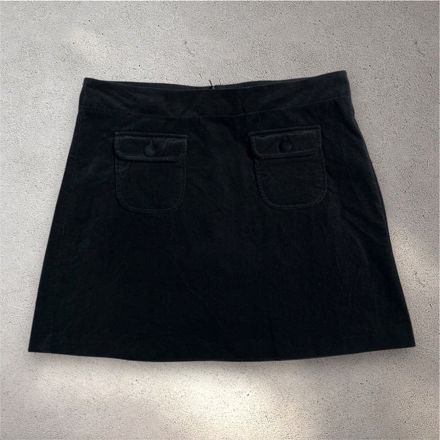 United Colors of Benetton Black Corduroy Mini Skirt | W31 UK 10-12