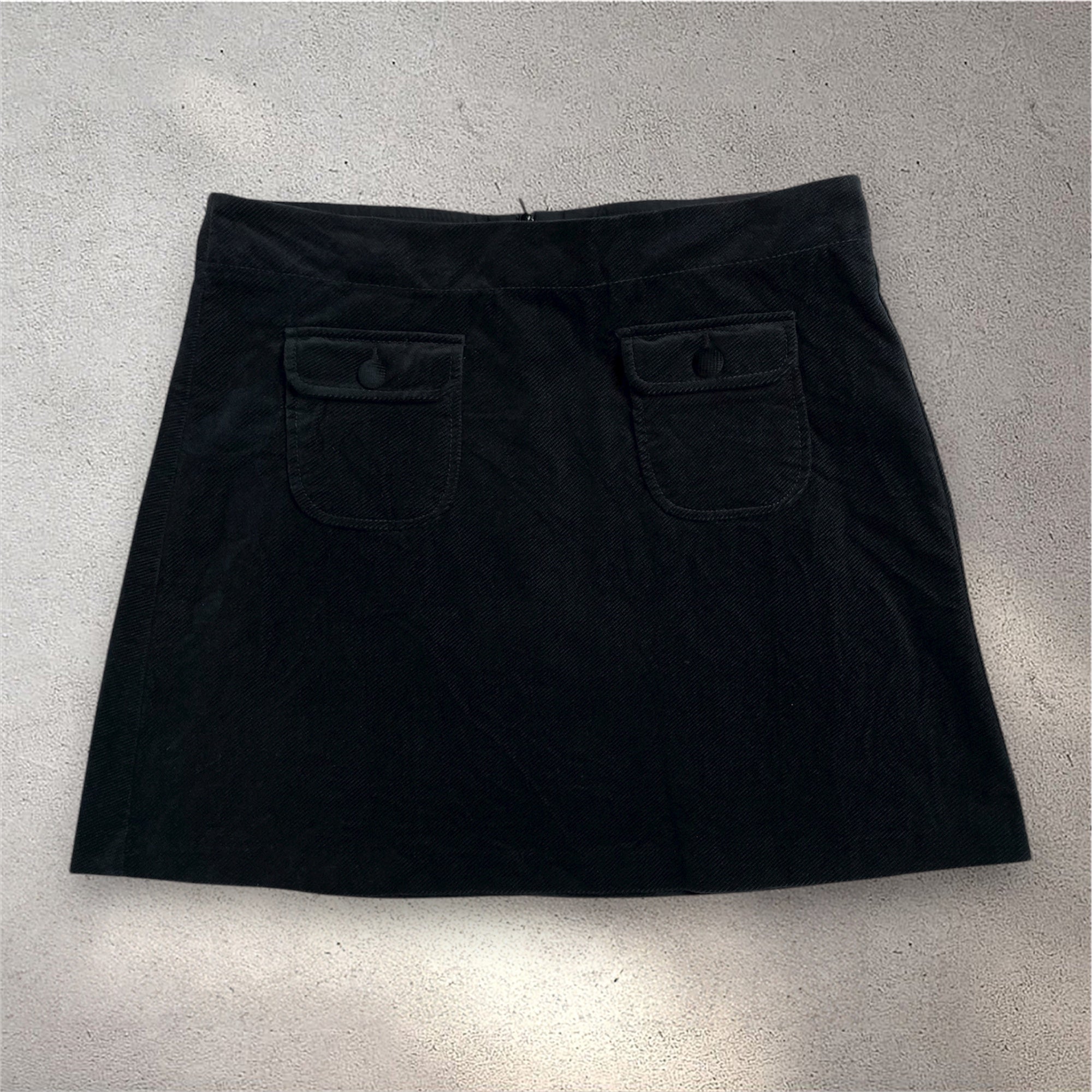 United Colors of Benetton Black Corduroy Mini Skirt | W31 UK 10-12