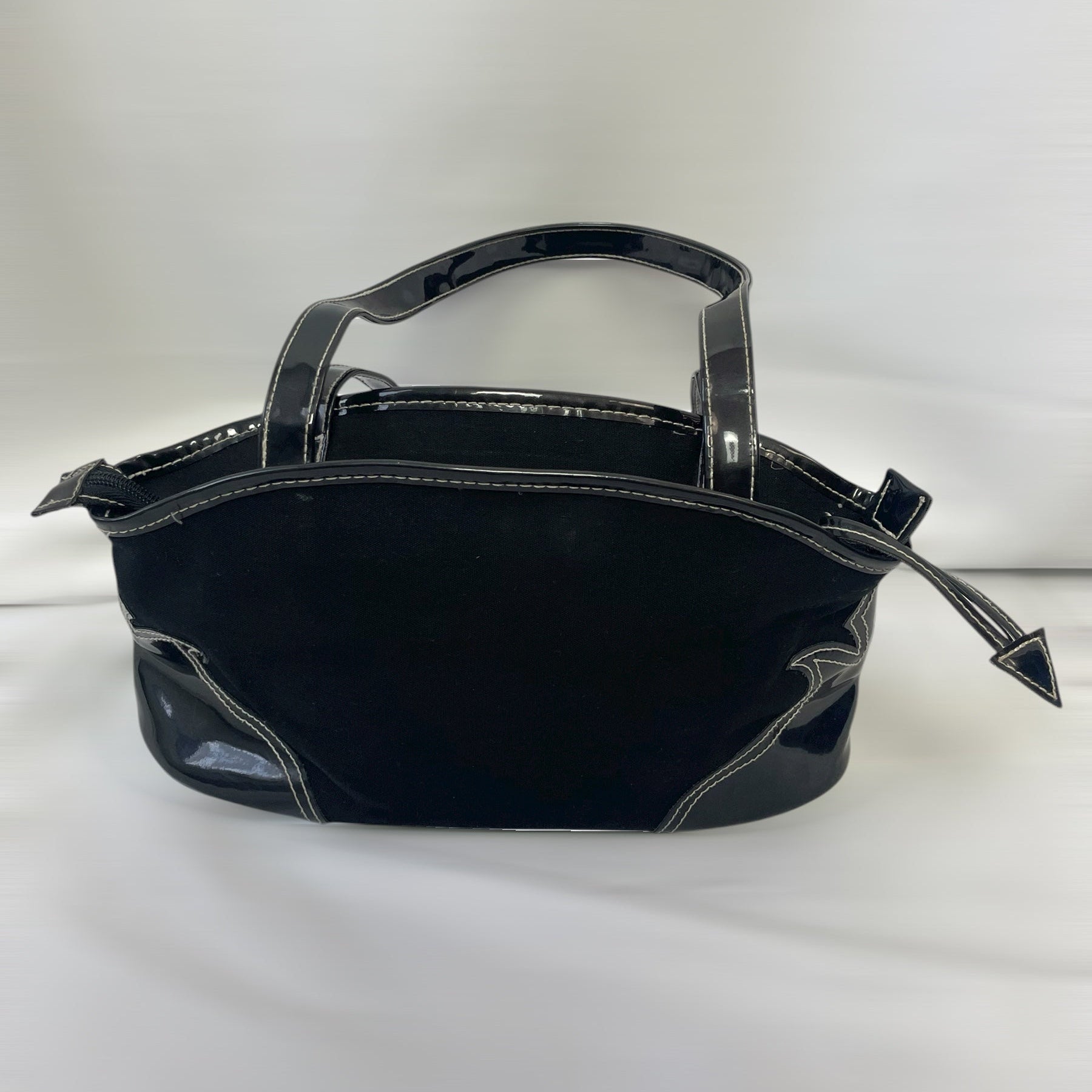 Y2K Zippo Black Patent Trim Shoulder Bag