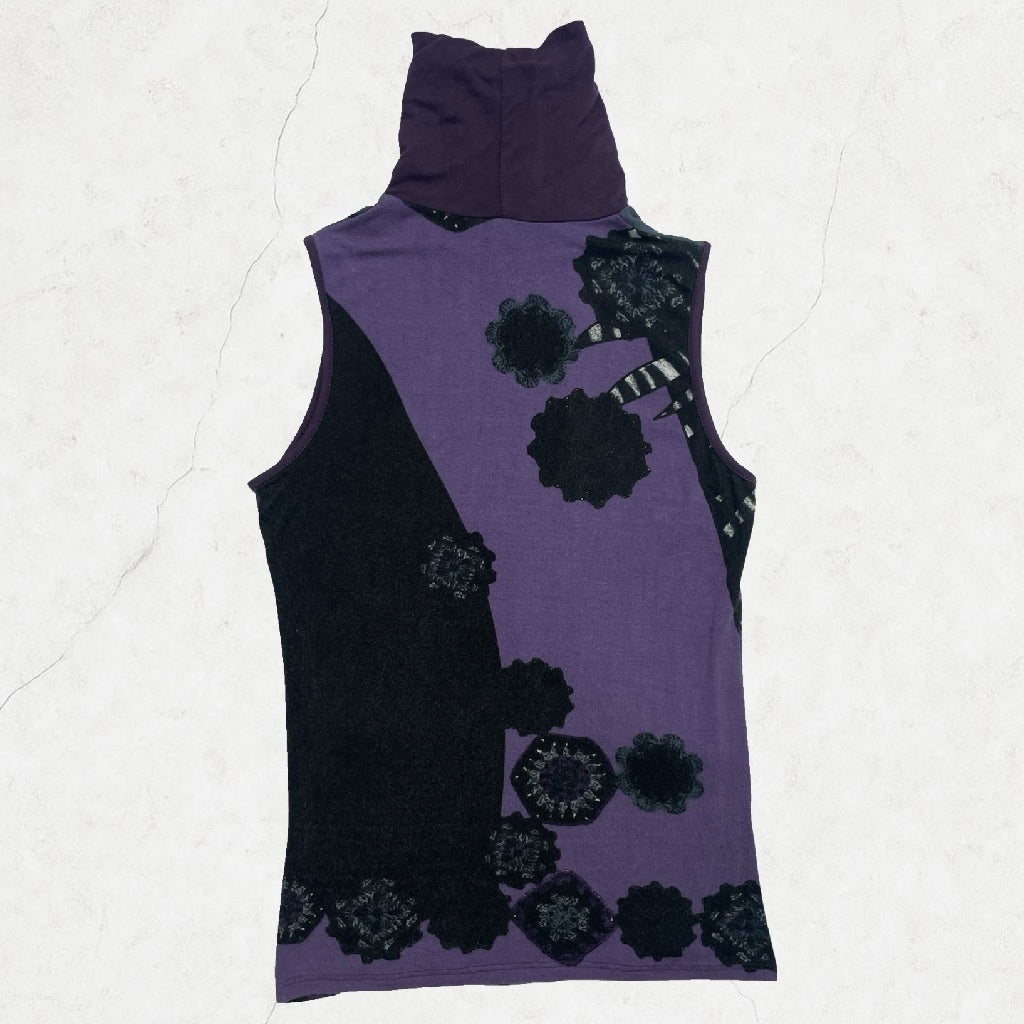 Made in Italy Purple Graphic Portrait Sleeveless Turtleneck Top - UK 6-8