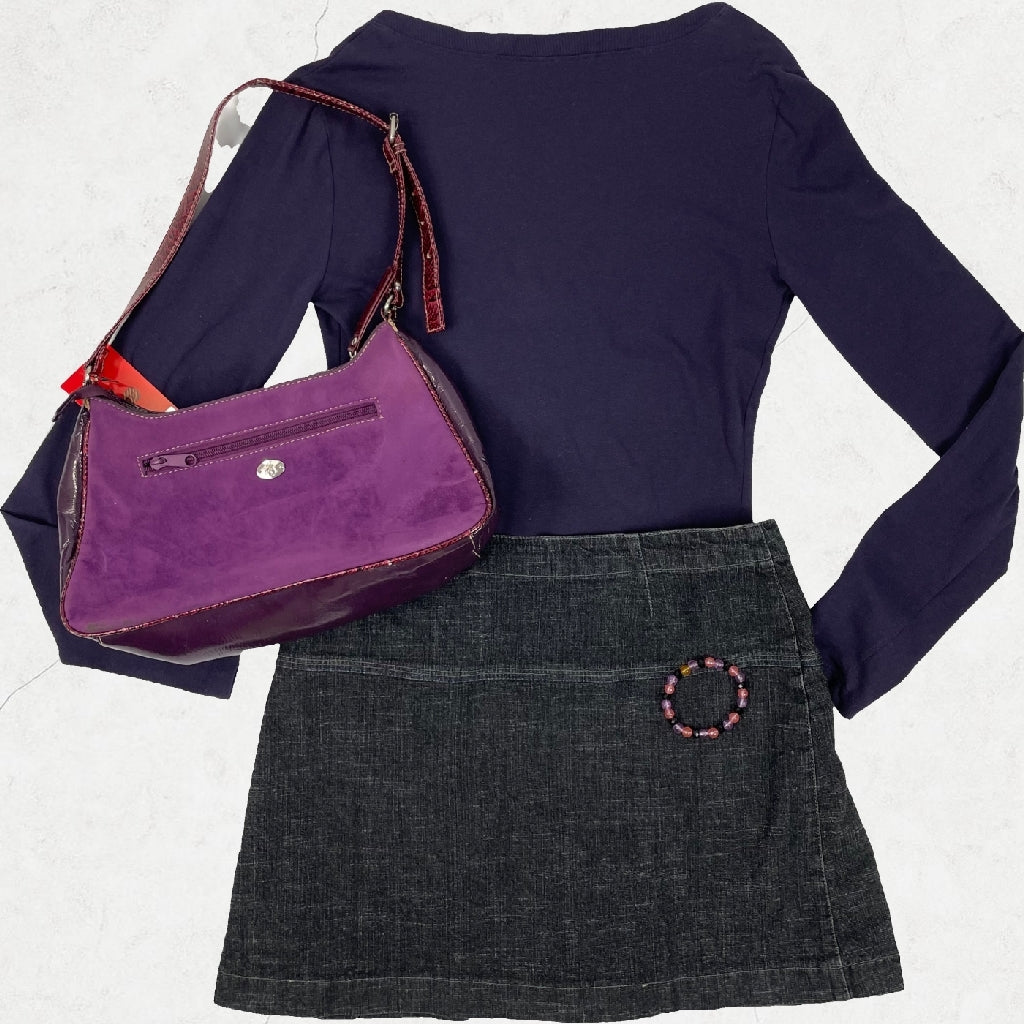 Y2K Moschino Plums & Pleats - Antiga Outfit Box #2