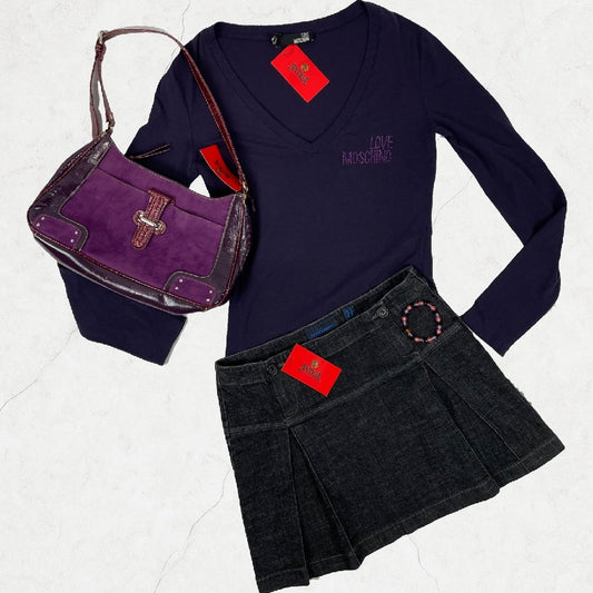 Y2K Moschino Plums & Pleats - Antiga Outfit Box #2